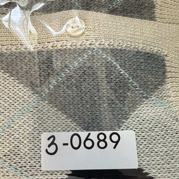 NWT Urban Outfitters Argyle Cardigan Vest Large Petite Cropped Blue Gray Preppy - Picture 8 of 8